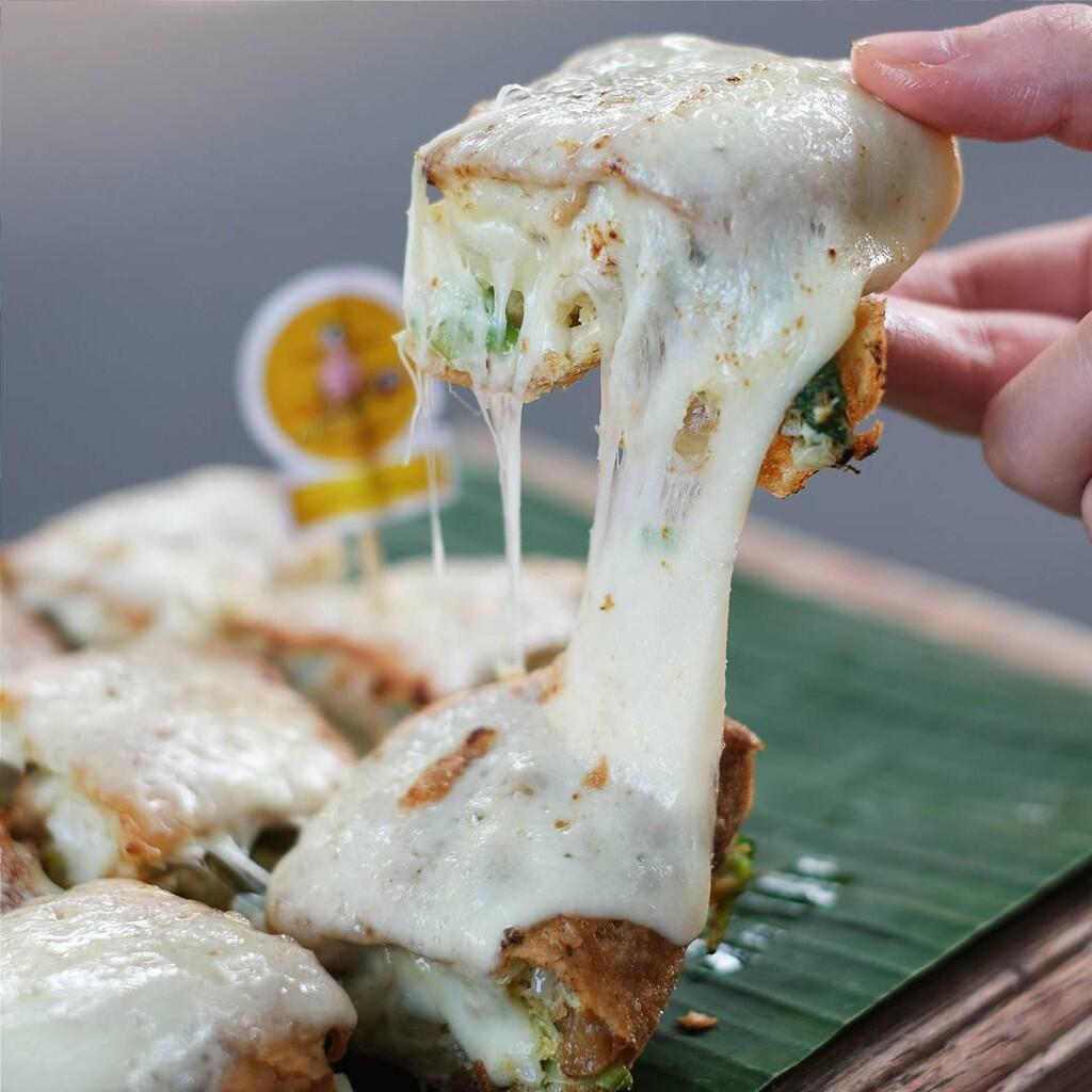 Buat Yang Doyan Keju, Harus Nyobain Makanan-Makanan Ini!