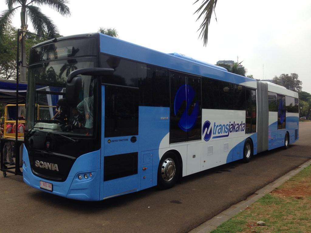Yuk, Cek Jadwal Bus Transjakarta di Google Maps