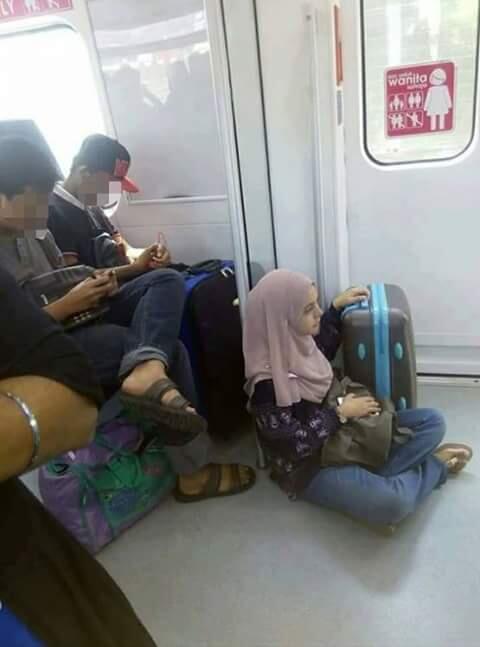 Gak Tau atau Gak Peka