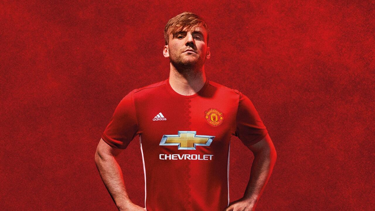 MU udah udah rilis jersey barunya utk musim 16/17