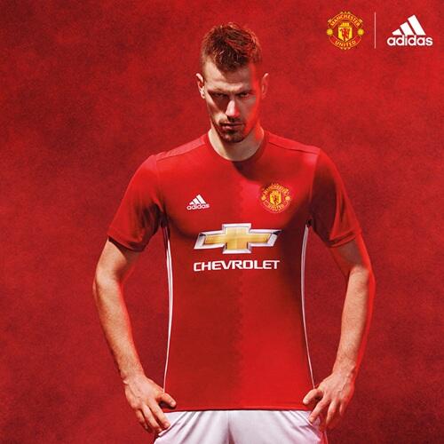 MU udah udah rilis jersey barunya utk musim 16/17
