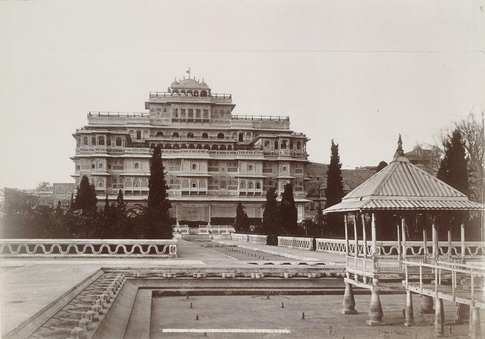 Yuk Tengok Kemegahan Istana-istana Keren yang Ada di Pink City of India, Jaipur!