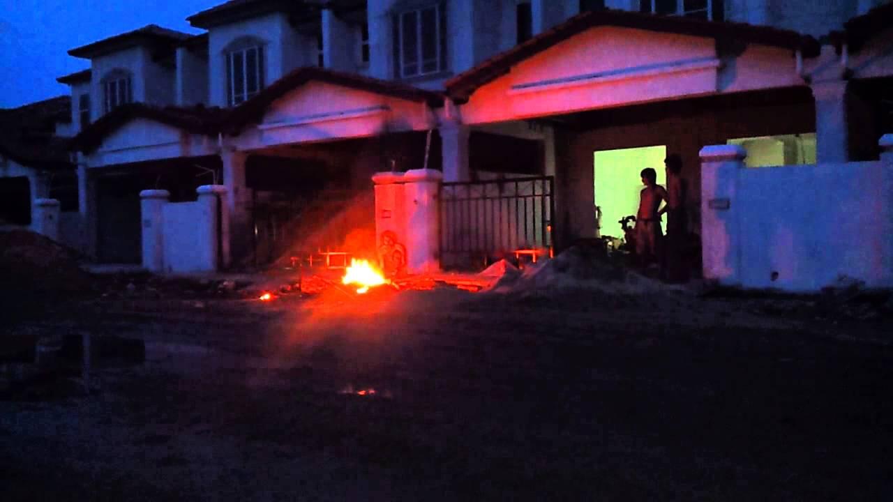 Beginilah namanya bila hantu Indonesia Go Internasional , 25 Jenis hantu :D