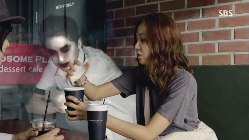 Aku mampu melihat hantu dan inilah 11 kengerian yang aku lewati setiap hari