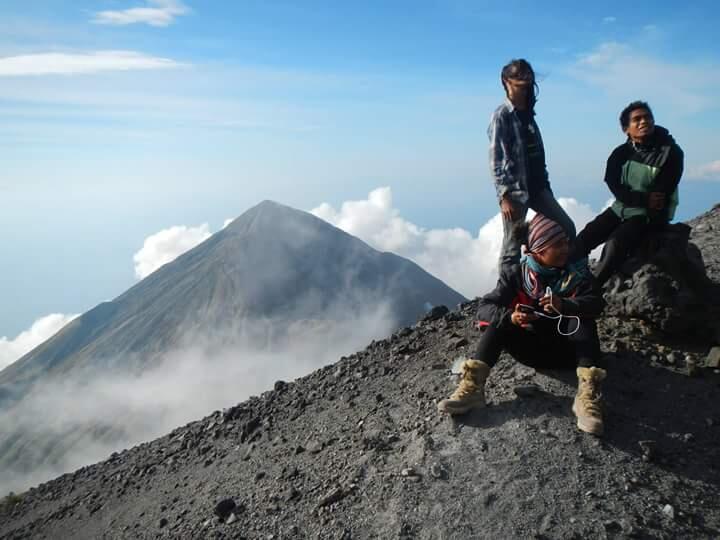 &#91;CATPER &#93; GUNUNG SANGEANG -Bima (gunung 9 matahari)