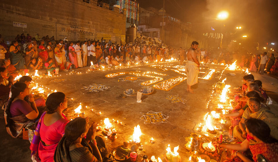 Uniknya Perayaan Diwali di Berbagai Kota di India