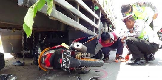 berkendara aman