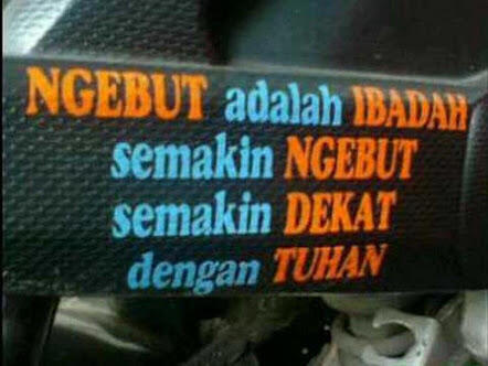 berkendara aman