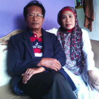 Inilah Alasannya Mengapa Kita Harus Menyayangi Nenek dan Kakek Kita