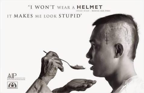 Pakai Helm, Selamatkan Diri