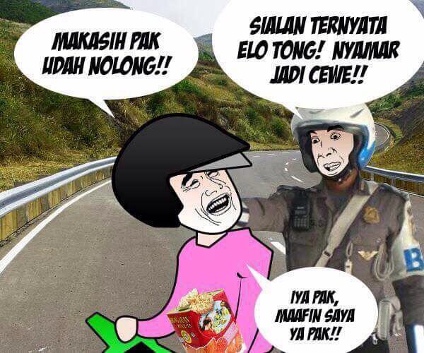 Ternyata !!! Kejadian Pak Pol &amp; Cewek Jatoh