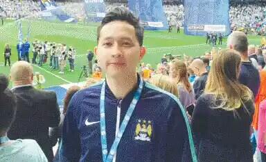 Hanif Thamrin, Sosok pemuda Minang yang Bekerja di Manchester City