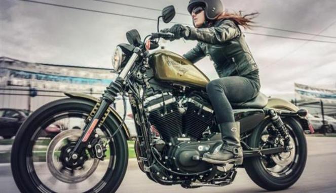 Haruskah Mobil Selalu Mengalah dengan Motor dalam Kecelakaan Lalu Lintas?