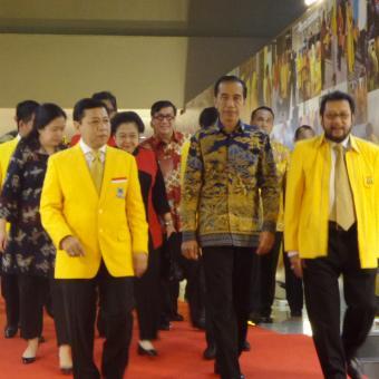 Megawati di Sekitar Jokowi...