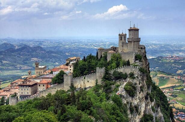 Mengenal San Marino, Republik Tertua yang Dikepung Italia