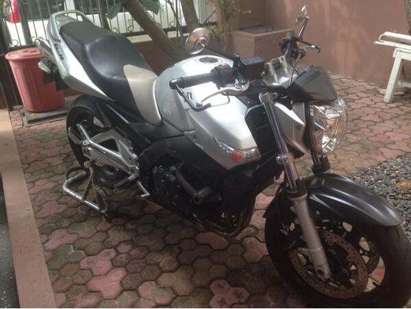 Terjual Jual santai moge motor  gede langka  Suzuki  gsr600 