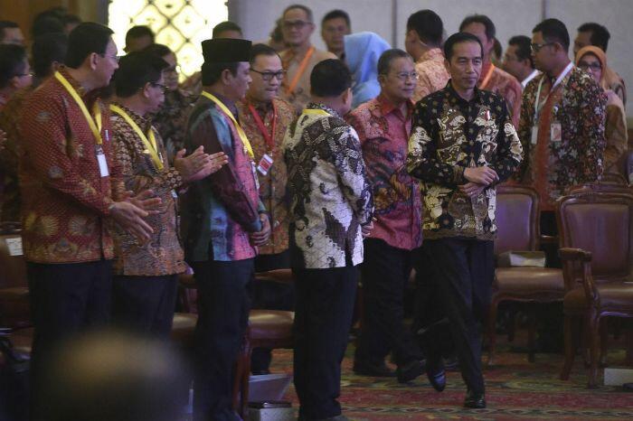 Presiden tegur Ahok dan 9 gubernur lainnya