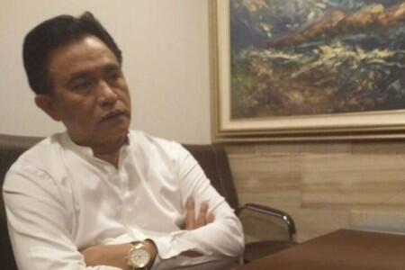 Yusril: Ahok Paling Risau Sama Saya dan Risma