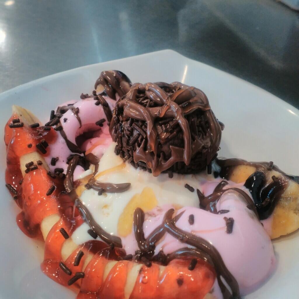 sharing yang mau buka caffe atau cari konsep sini masuk dulu gan .