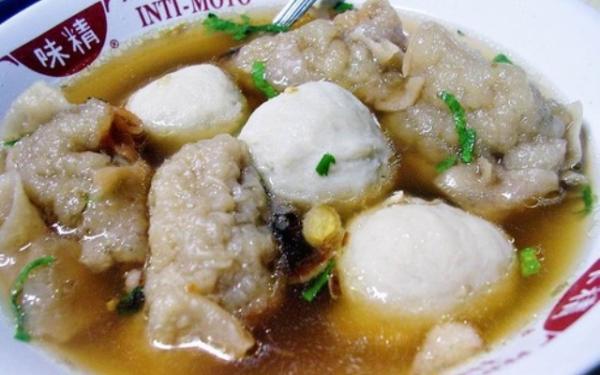 Thread khusus pecinta bakso seIndonesia , bila lapar berlanjut cari bakso terdekat :D