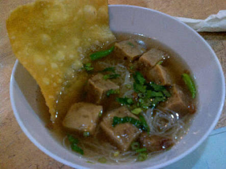 Thread khusus pecinta bakso seIndonesia , bila lapar berlanjut cari bakso terdekat :D