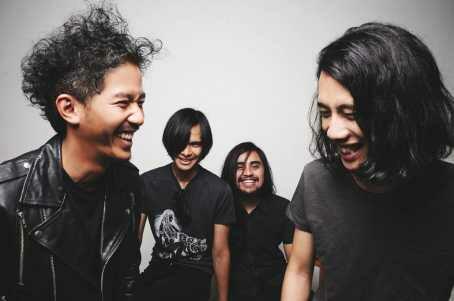 Daftar Musisi indonesia yang terkenal di luar negeri