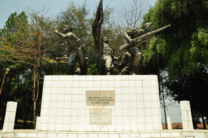 &#91;KOMBAT MERDEKA&#93; + Monumen Palagan Perjuangan 1945 Bojong Kokosan Sukabumi