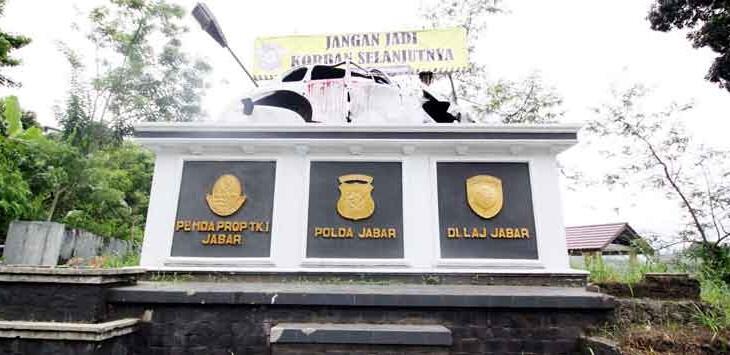 &#91;KOMBAT MERDEKA&#93; + Monumen Palagan Perjuangan 1945 Bojong Kokosan Sukabumi