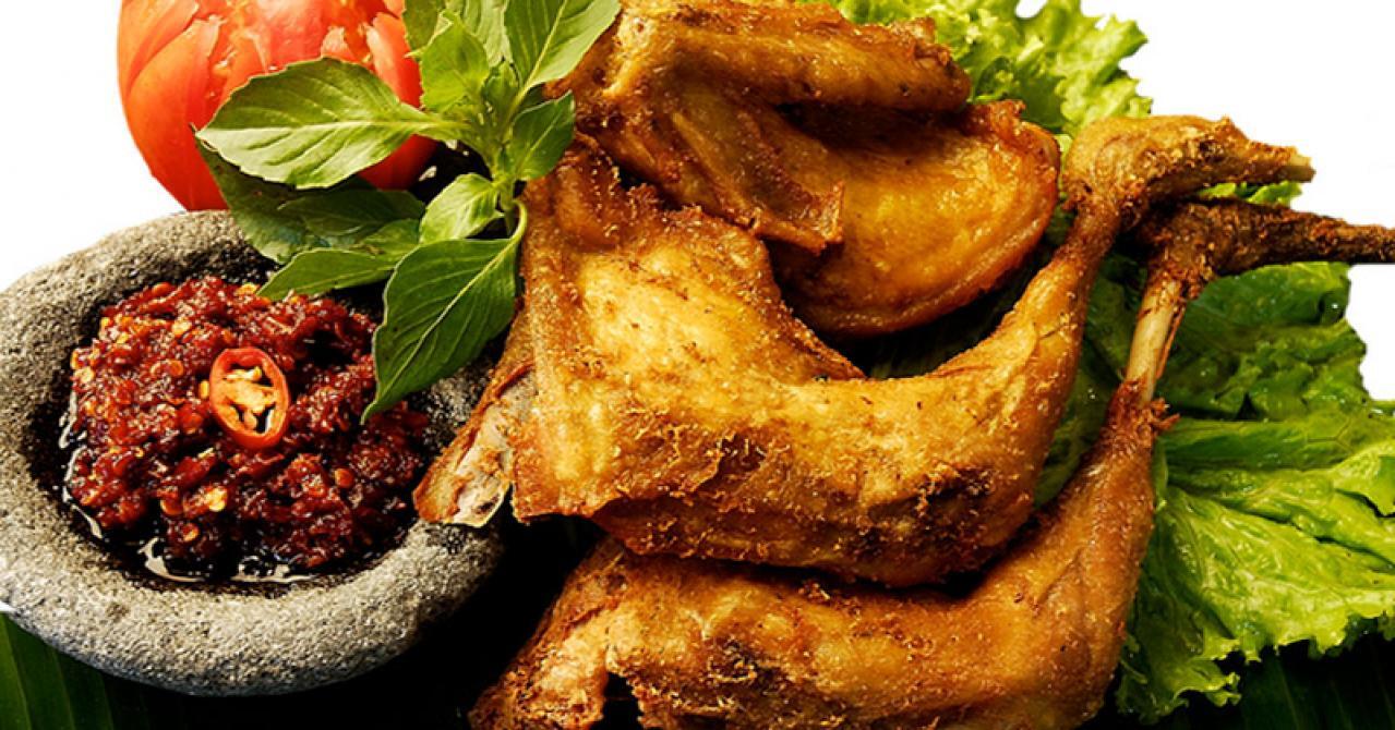 7 Ayam Goreng di Bandung yang Wajib Anda Coba | KASKUS