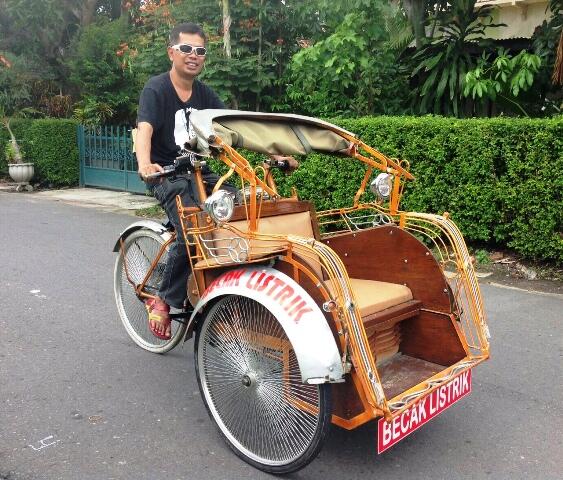 Wiwien, Ciptakan Becak Listrik Karena Tak Tega