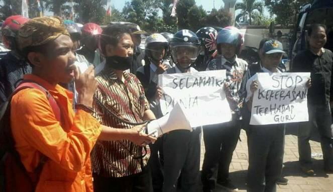 Siswa Pemukul Guru di Makassar Dikeluarkan dari Sekolah