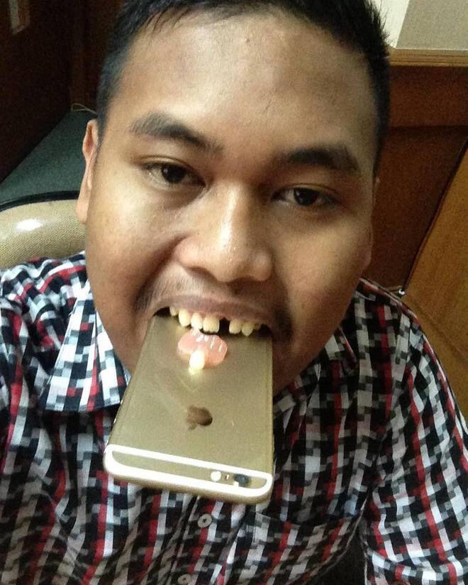 Ajudan Pribadi Pejabat Yang Konyol Ini Mendadak Jadi Selebgram!