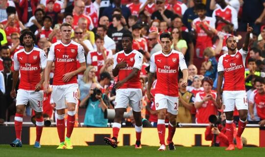 Pertahanan, Alasan Arsenal Dipermalukan Liverpool