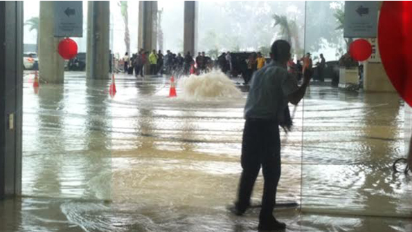 Hujan Deras Penyebab Semburan Air di Terminal 3 Ultimate