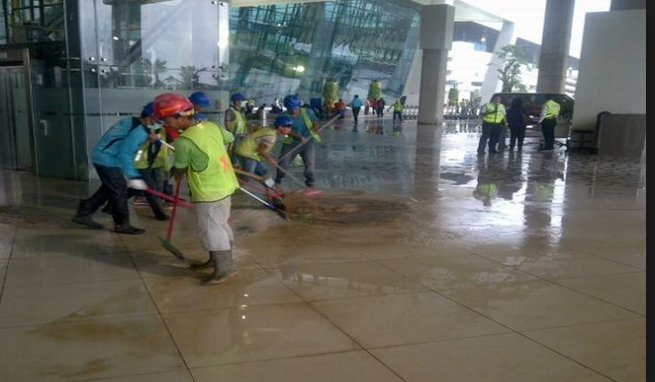 Hujan Deras Penyebab Semburan Air di Terminal 3 Ultimate