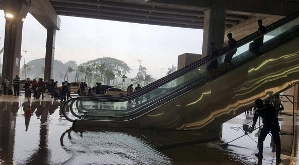 Muncul Genangan di T3 Ultimate, AP II Kerahkan Tim untuk Normalkan Situasi