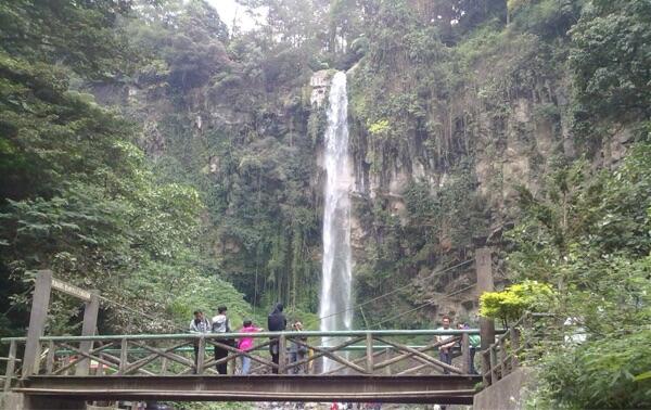 tempat wisata yang wajib di solo ?