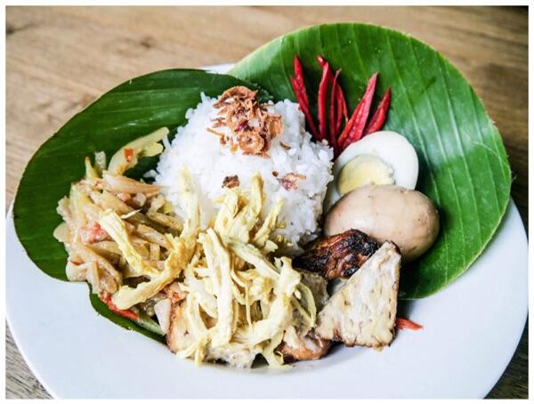 tempat wisata yang wajib di solo ?