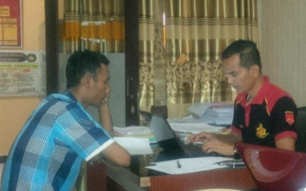 Pemuda Ini Unggah Gambar dan Kalimat Ngawur di Facebook, Warga Geram