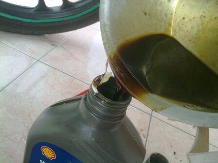 Kenalan dengan Yang Manis di GIIAS 2106