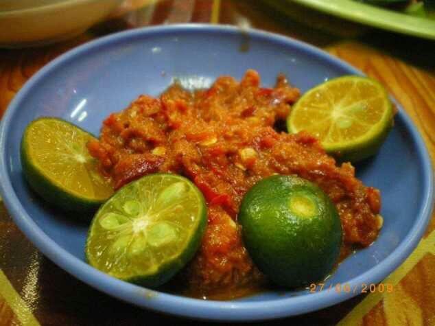 15 Resep Sambal Khas Indoensia Yang Bikin Lo Lahap Makan