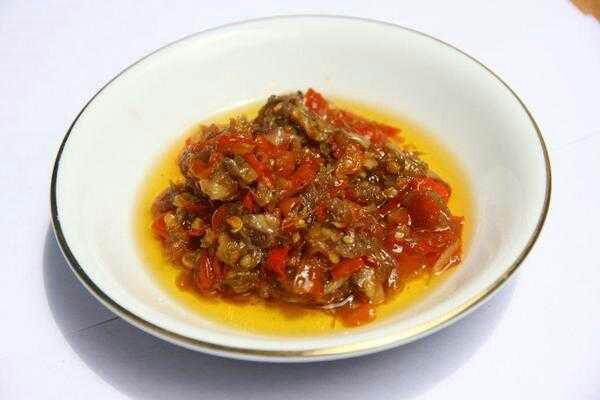 15 Resep Sambal Khas Indoensia Yang Bikin Lo Lahap Makan