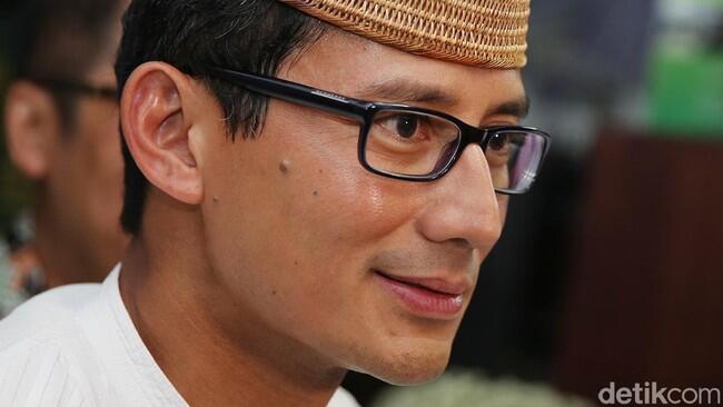 Sandiaga Sindir 'Pintu Khusus' dan 'Kelincahan' Ahok ke PDIP