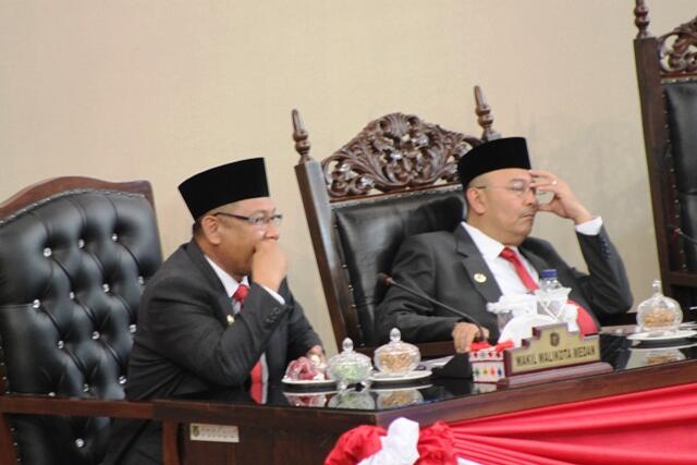 WALIKOTA INI TIDUR PULAS SAAT DENGAR PIDATO OM JOKOWI