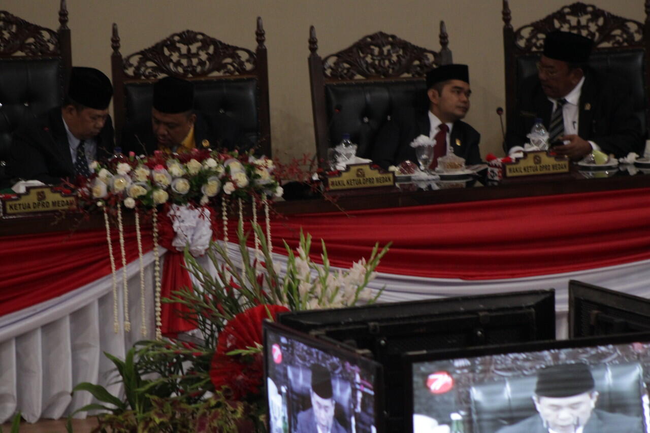 WALIKOTA INI TIDUR PULAS SAAT DENGAR PIDATO OM JOKOWI