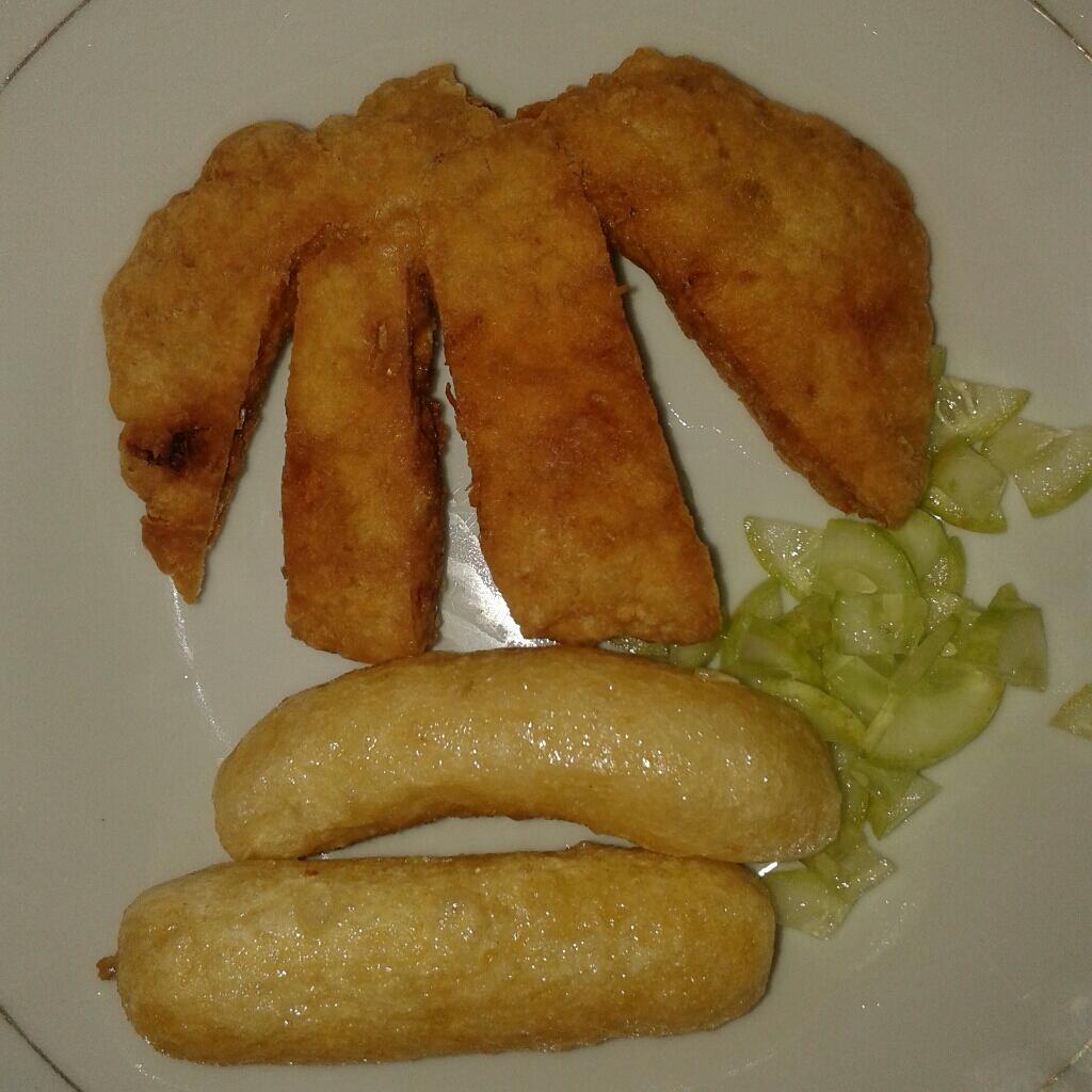 PEMPEK PALEMBANG LEBIH ENAK DARI PEMPEK FARINA