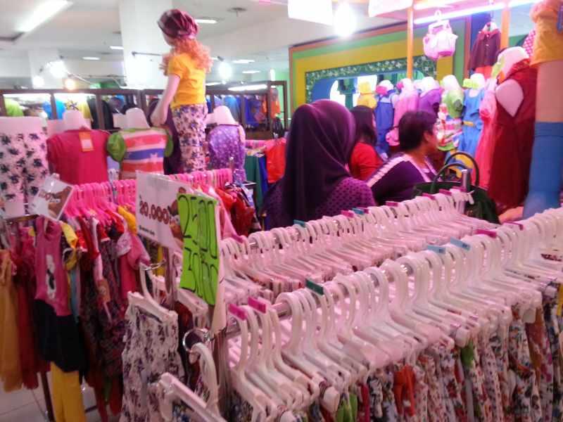 Pusat grosir baju anak import & lokal murah