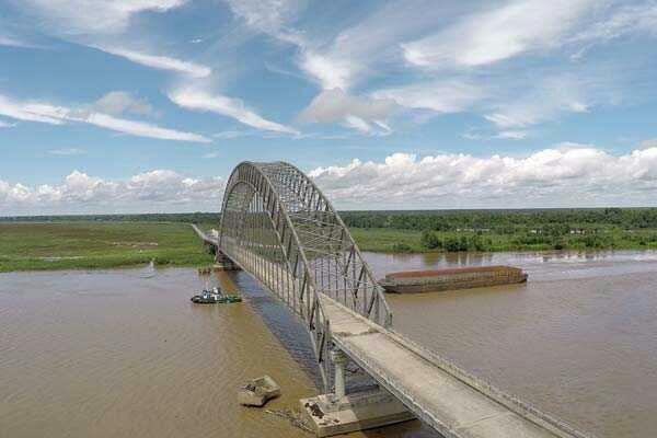JEMBATAN TERPANJANG BULAN LAGI DI SURAMADU GAN