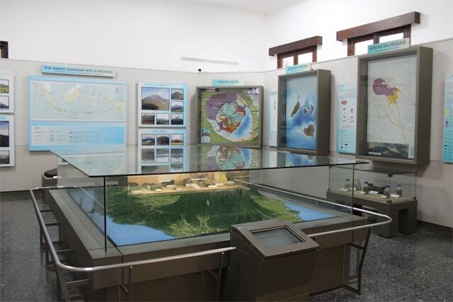 &#91;KOMBAT MERDEKA&#93; Mengenal Sejarah Museum Geologi Bandung