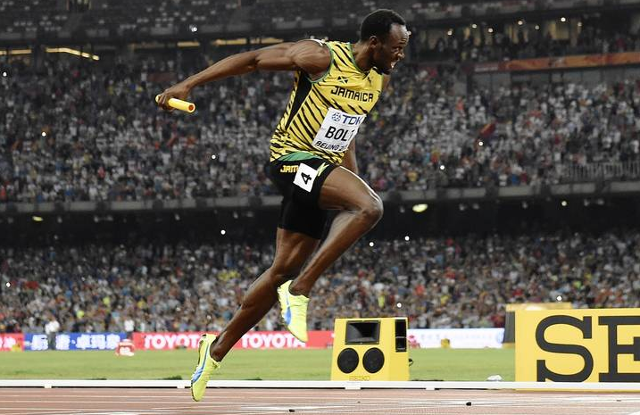 Foto Panas Usain Bolt dan Gadis Brasil Beredar
